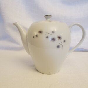 Creative Platinum Starburst Coffee Pot MCM White W/ Silver Toleware Style A220